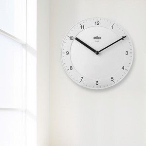 모던한 화이트 무소음 벽시계