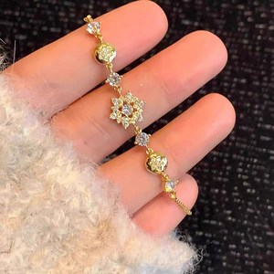 NXNA 3중 도금 14K 겨울 눈꽃 세련된 미니 선물 팔찌 XYL-SL012, 발암물질 미포함