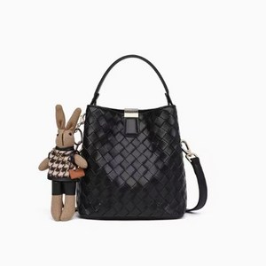 지젤가방 펠로시위빙토트백 토고가죽 가죽 가방 대용량 메쉬백 크로스 토트백