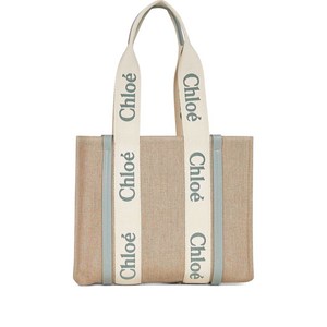 끌로에 우디 로고 장식 토트 백