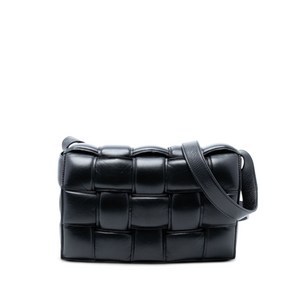 보테가 베네타 중고 2012-2025 나파 인트레치아토 패딩 카세트 크로스 백